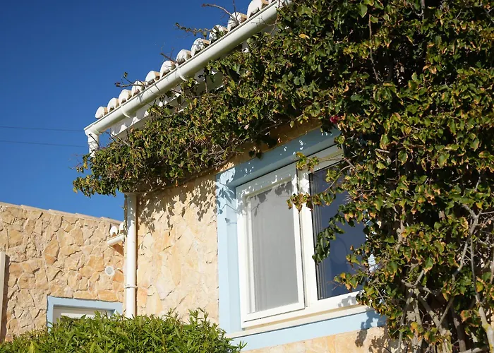 Cliffside Boho Villa Luz