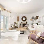 Villa Cliffside Boho Luz