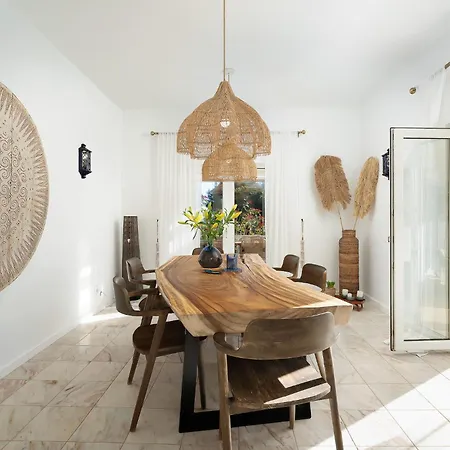 Cliffside Boho *