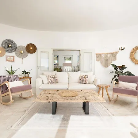 Cliffside Boho * Luz