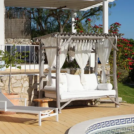 Villa Cliffside Boho *