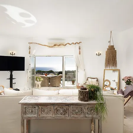 Cliffside Boho Villa *